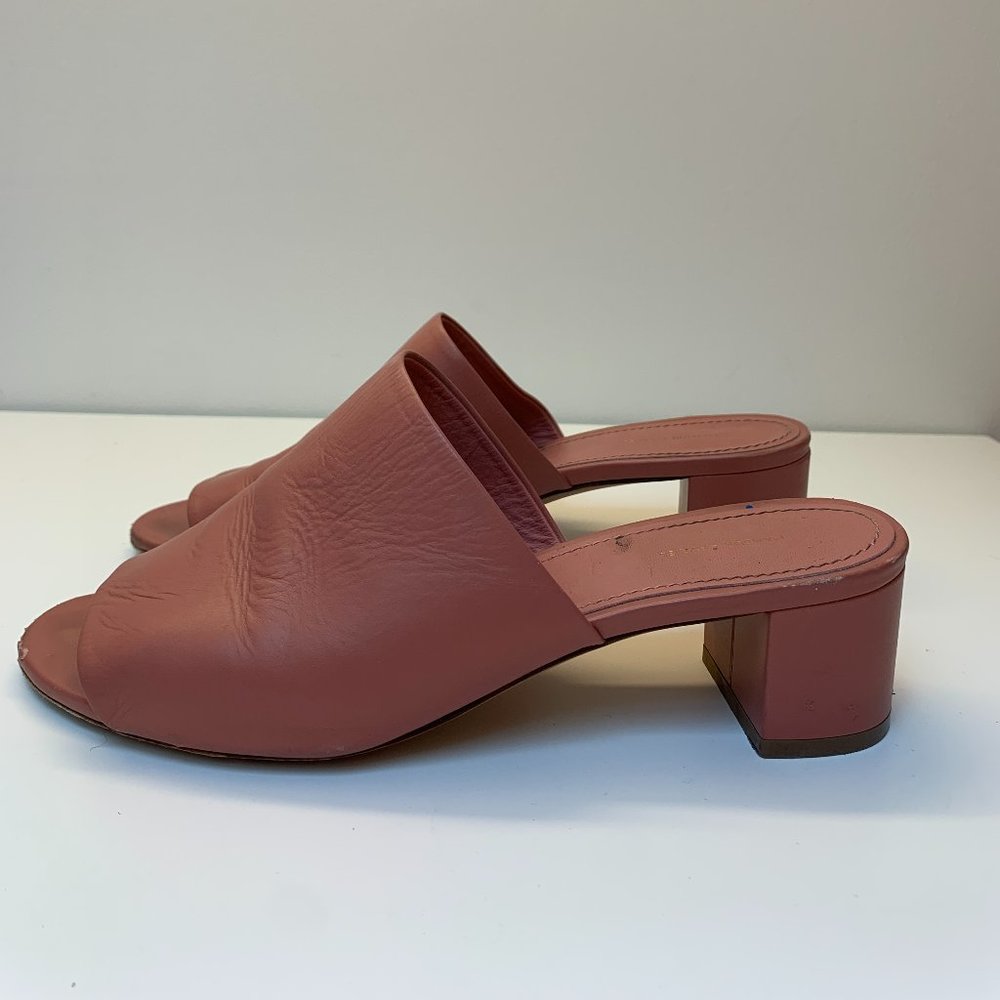 Mansur Gavriel mules
